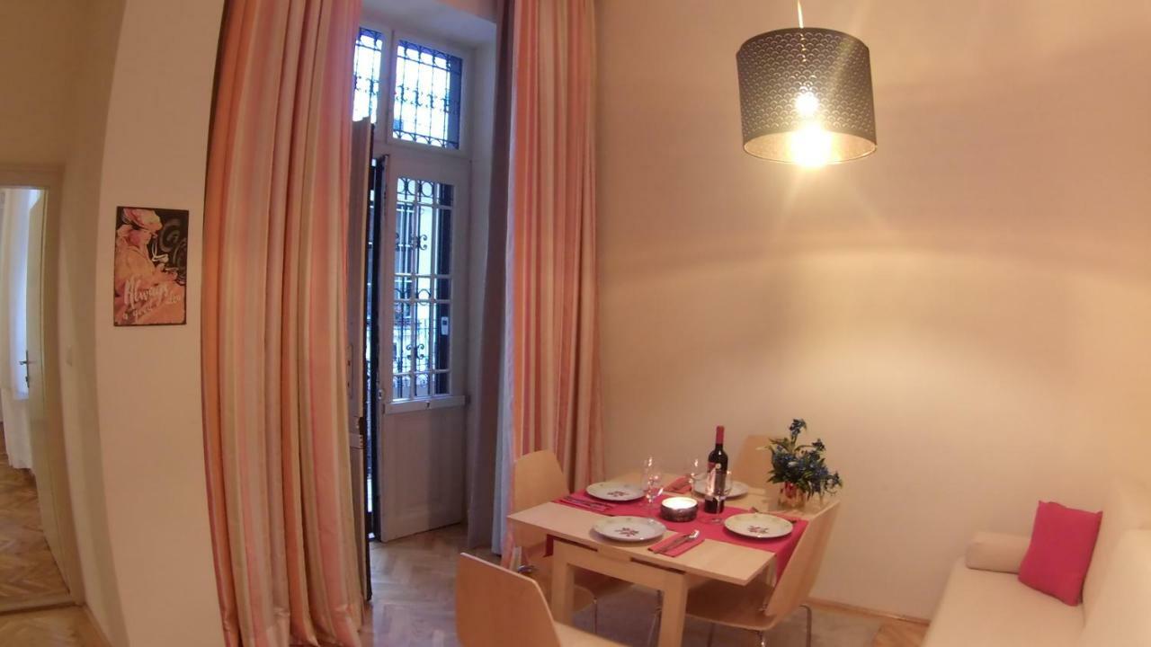 Opera Dream Apartment Budapest Eksteriør bilde