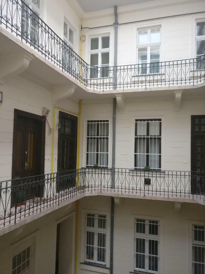 Opera Dream Apartment Budapest Eksteriør bilde